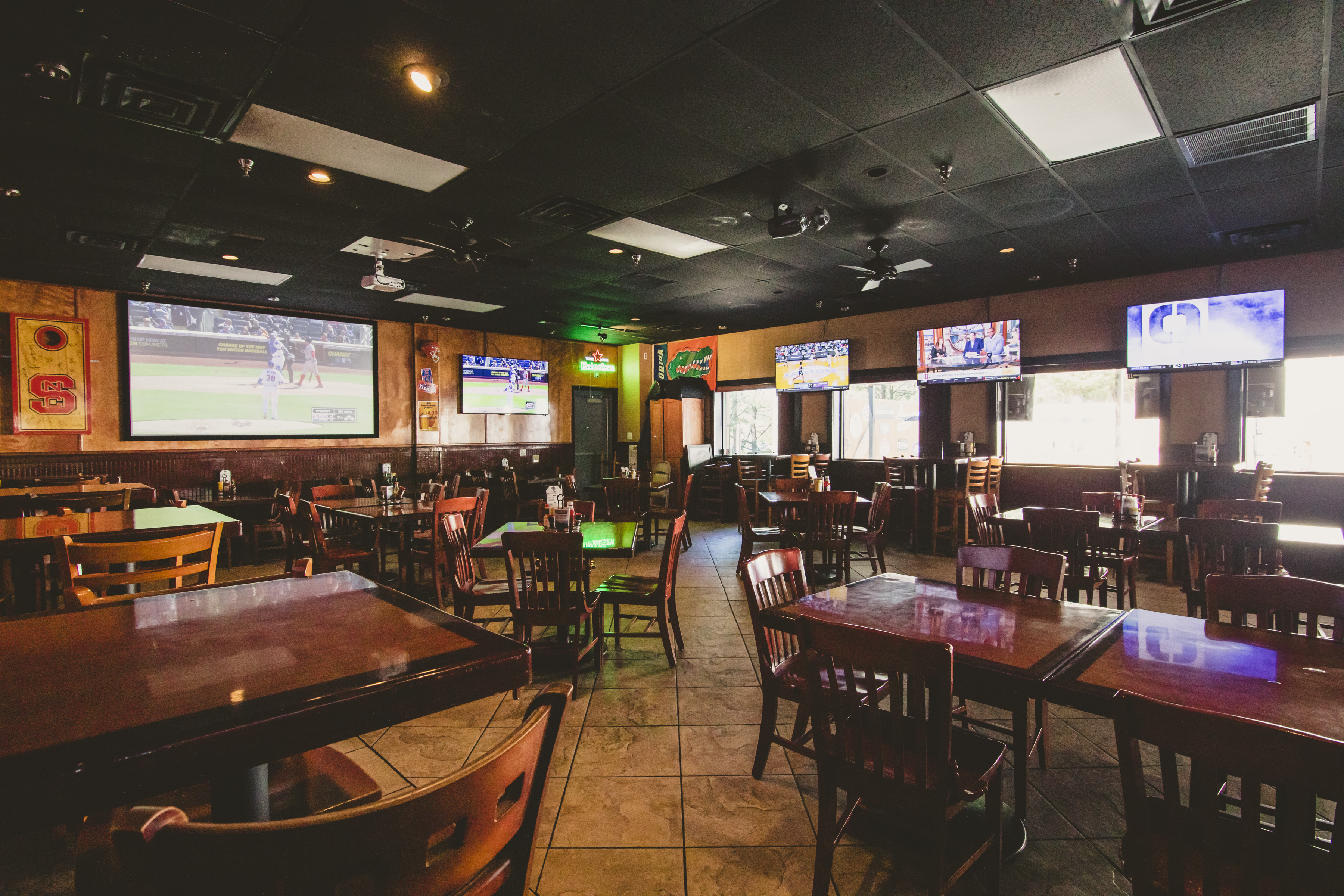 RallyPoint Sport Grill - Cary, NC - The place to catch sports action and enjoy great food and drinks!